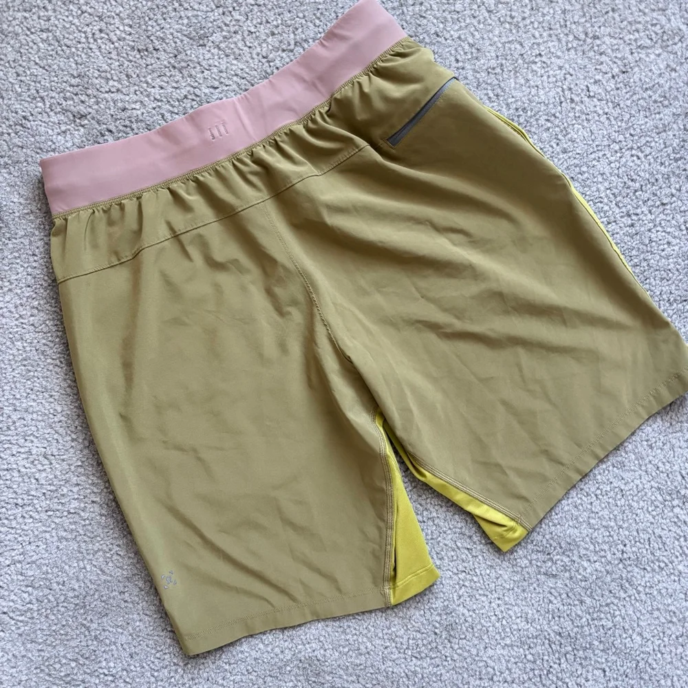 Lululemon T.H.E. Short 9